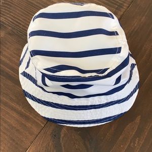 Hanna Andersson Reversible Sun Bucket Hat
